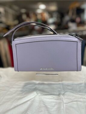 Michael Kors Lavender Crossbody Bag, Logo, Zip, Silver Hardware. New no tag